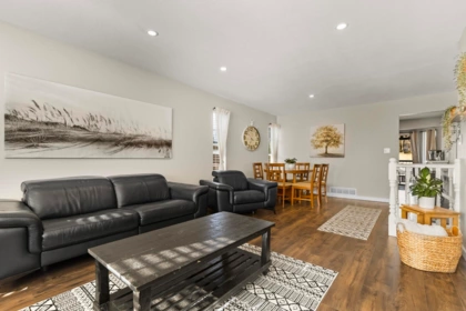 50977 Nevin Road, Rosedale, BC, Rosedale — Single Family Residence for sale