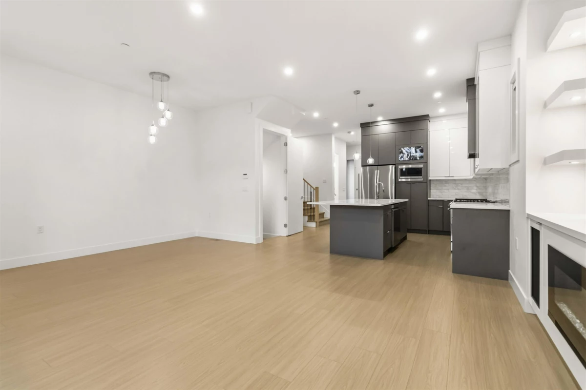 Breakfast Nook Photo of 7381 197 Street, Langley, BC