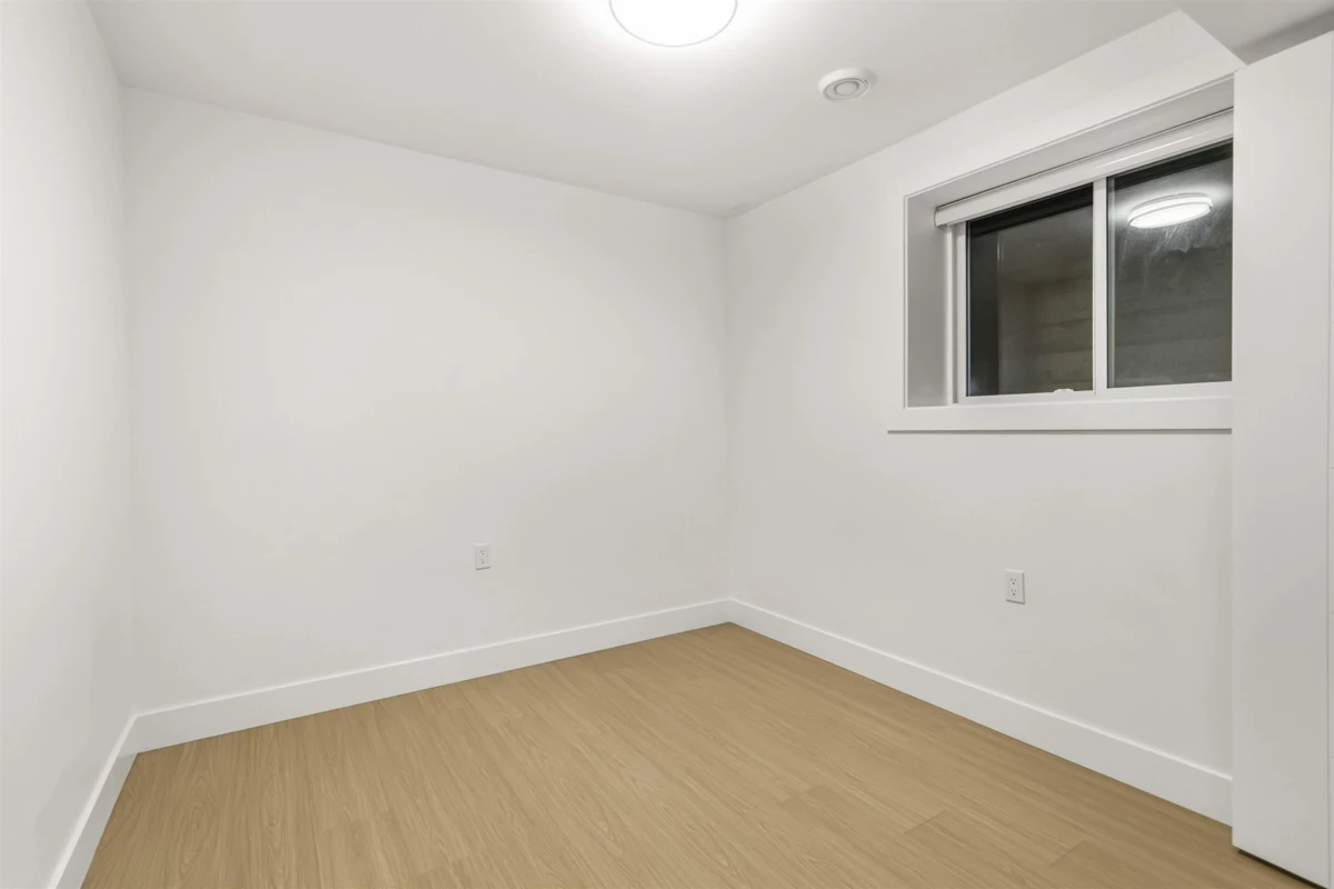 Swimming Pool Photo of 7381 197 Street, Langley, BC