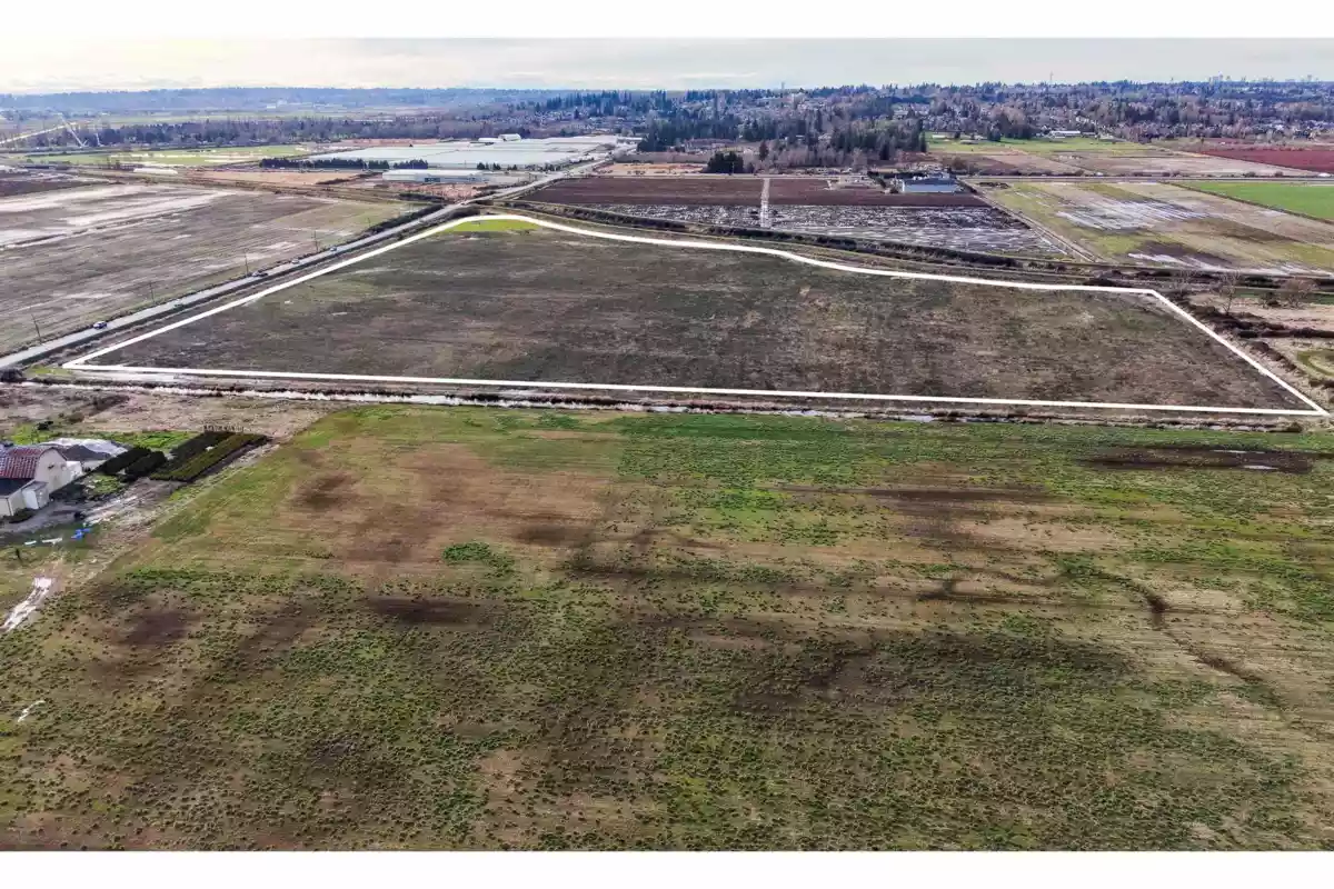 Kitchen Photo of 17901 80 Avenue, Surrey, BC