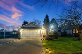 17440 61a Avenue, Surrey, BC