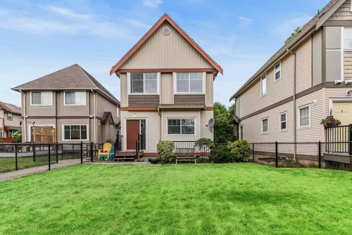 Street View Photo of 3 45450 Shawnigan Crescent, Chilliwack, BC