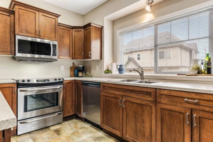 Breakfast Nook Photo of 3 45450 Shawnigan Crescent, Chilliwack, BC