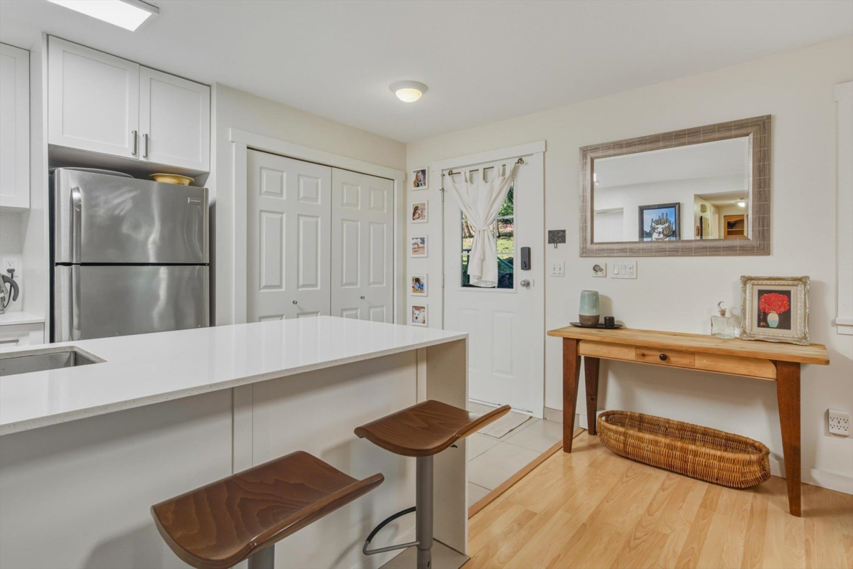 Dining Area Photo of 1 2720 Cheakamus Way, Whistler, BC