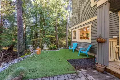 Breakfast Nook Photo of 1 2720 Cheakamus Way, Whistler, BC