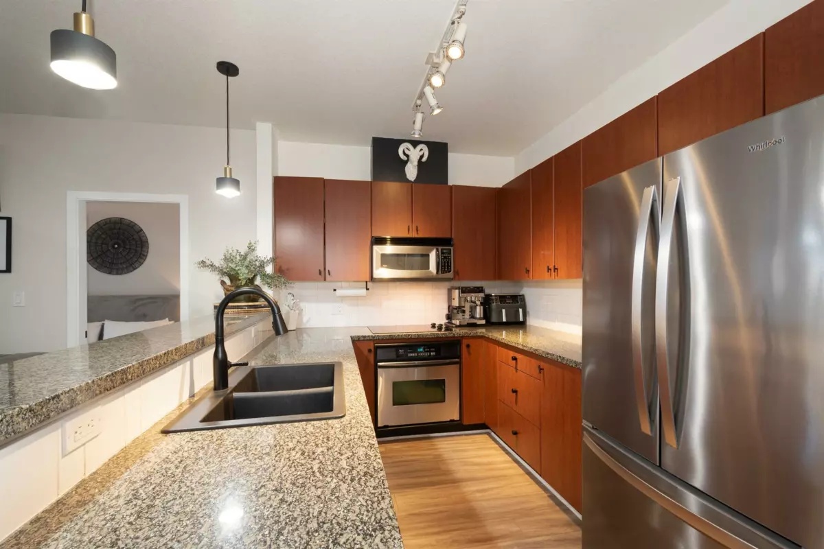 Entry Foyer Photo of 121 100 Capilano Road, Port Moody, BC
