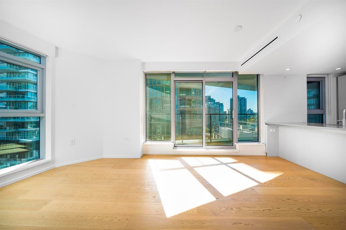 Breakfast Nook Photo of 1107 889 Pacific Street, Vancouver, BC