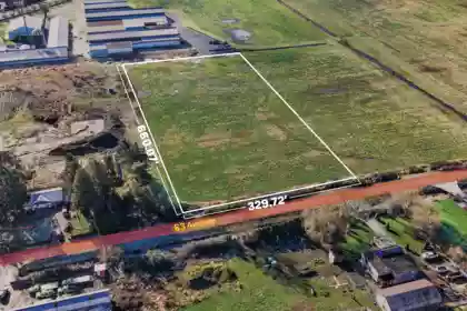 18172 83 Avenue, Surrey, BC, Port Kells —  bed land for sale