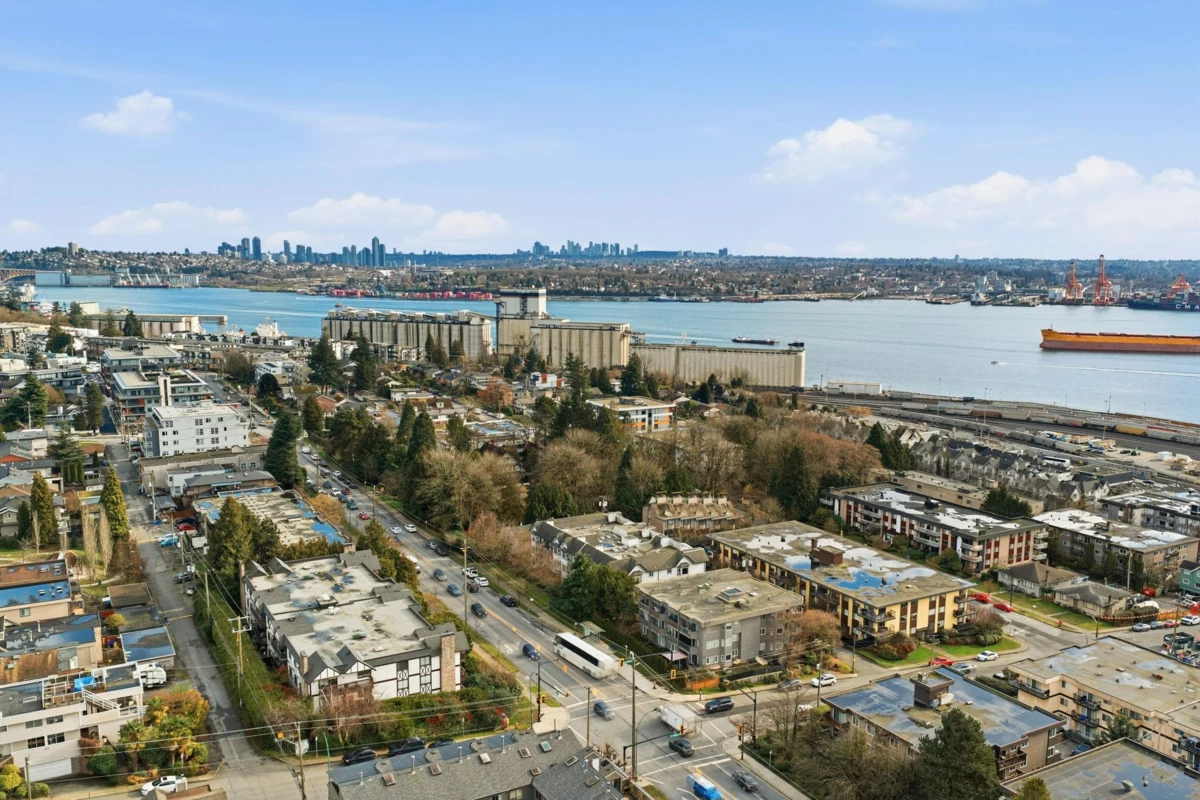 Office / Den Photo of 204 315 E 3rd Street, North Vancouver, BC