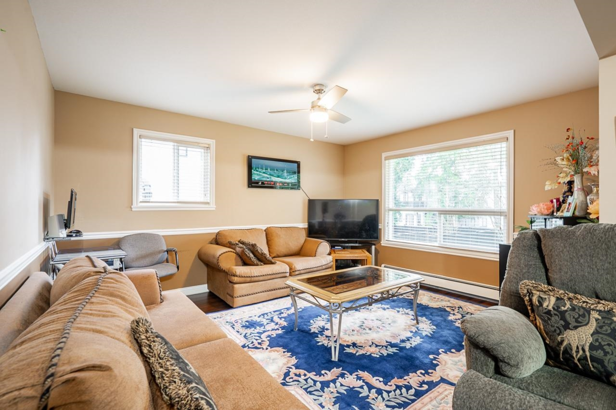 Basement Recreation Room Photo of 7658 147a Street, Surrey, BC