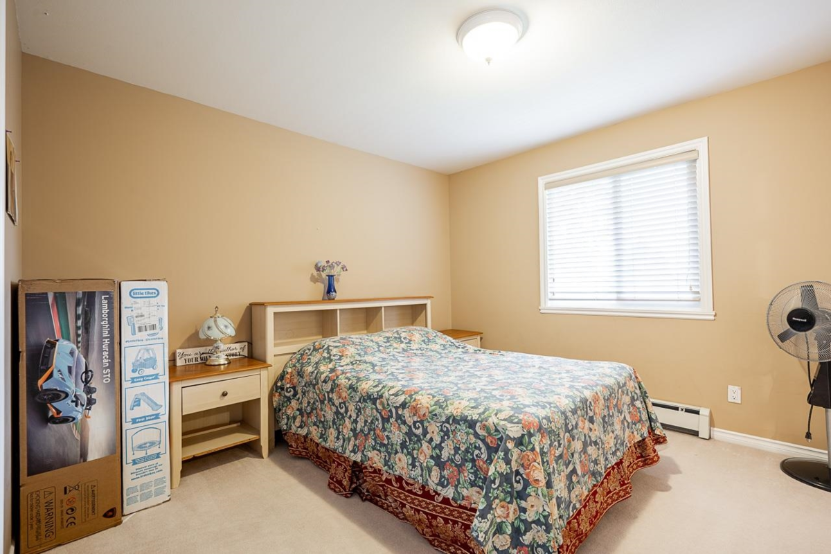 Garden / Landscaping Photo of 7658 147a Street, Surrey, BC