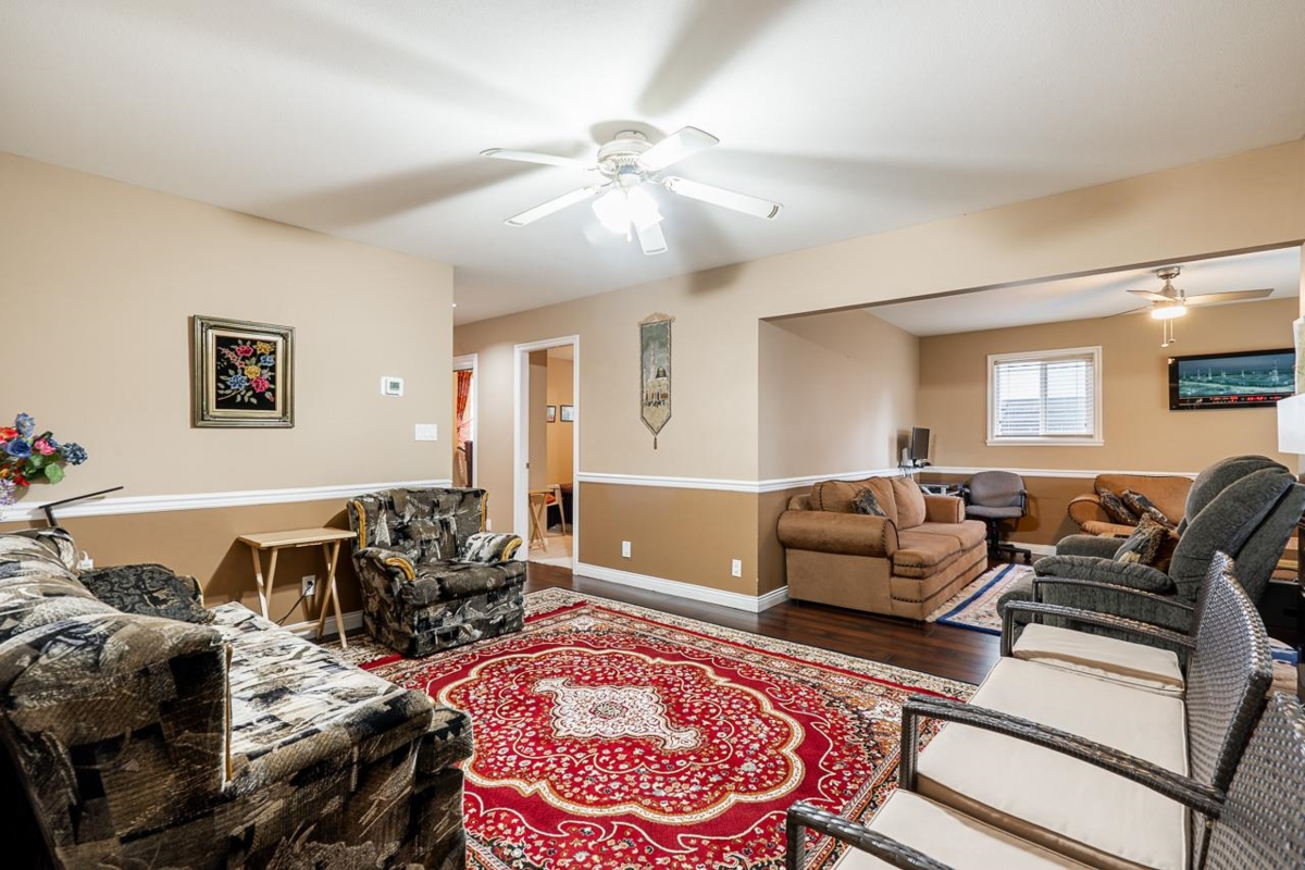 Office / Den Photo of 7658 147a Street, Surrey, BC