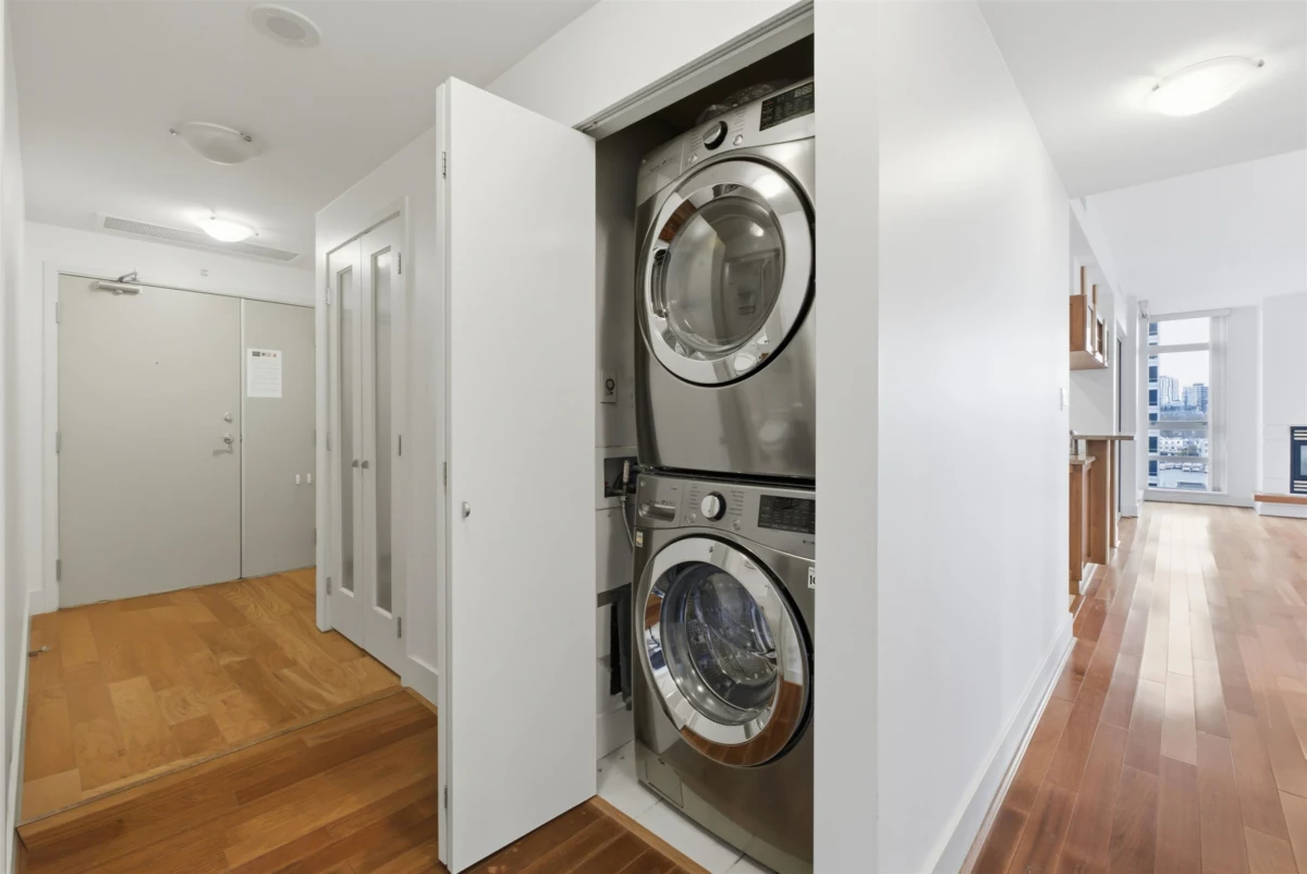 Hallway Photo of 706 1483 Homer Street, Vancouver, BC