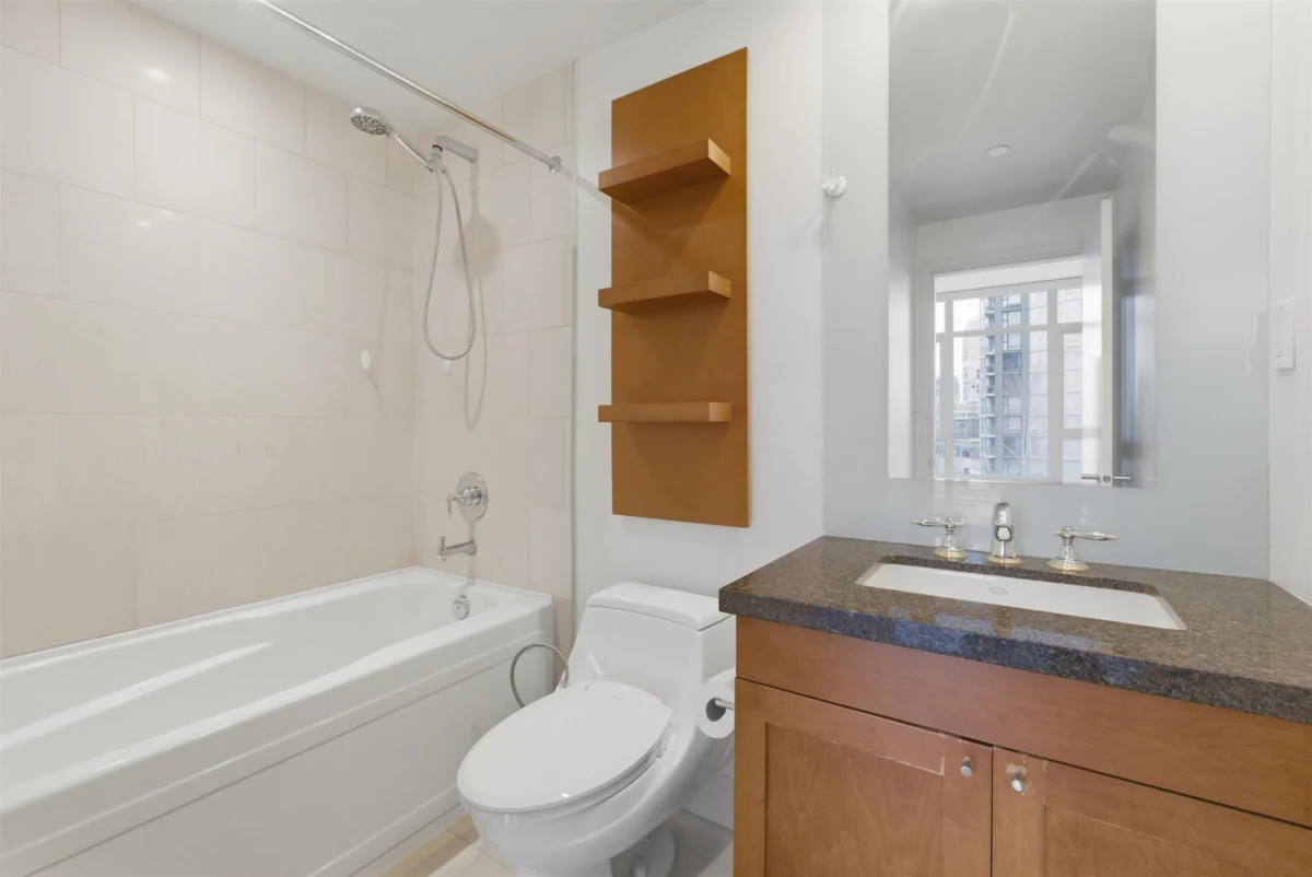 Loft / Bonus Room Photo of 706 1483 Homer Street, Vancouver, BC