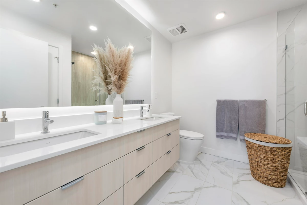 Powder Room Photo of 401 1892 Starling Drive, Tsawwassen, BC