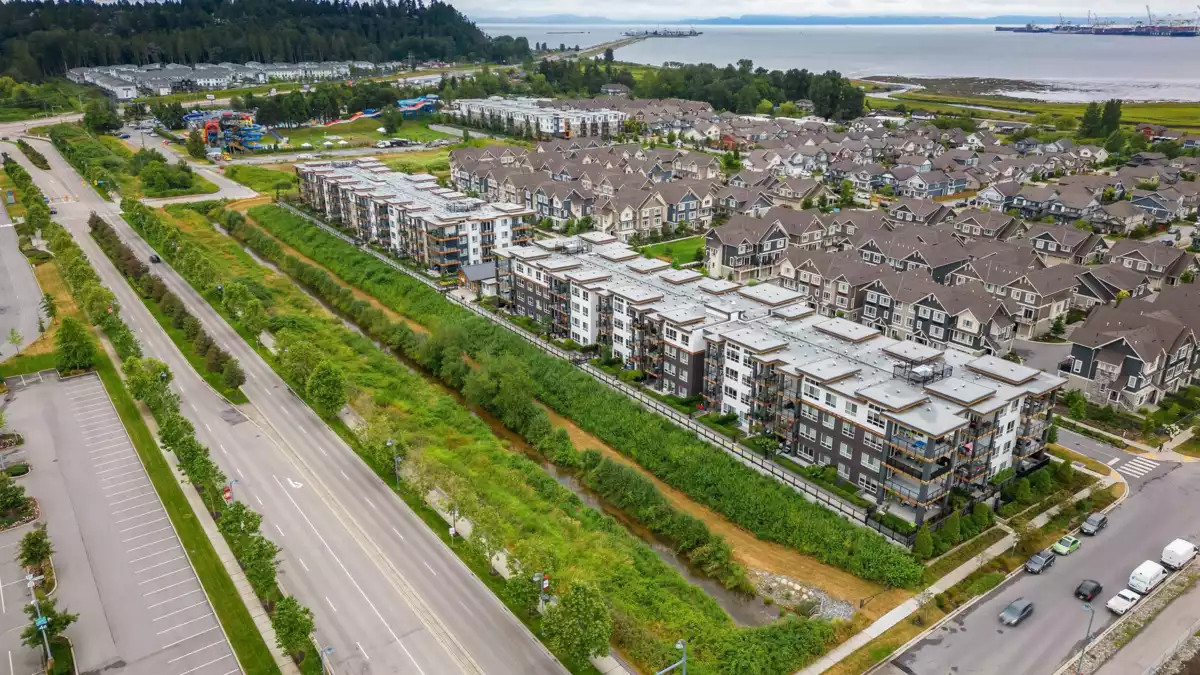 Swimming Pool Photo of 401 1892 Starling Drive, Tsawwassen, BC