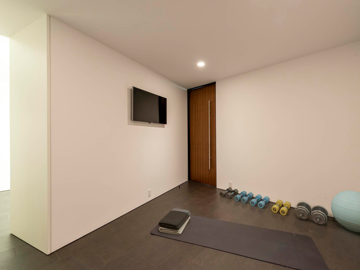 Basement Recreation Room Photo of 3801 Sunridge Place, Whistler, BC