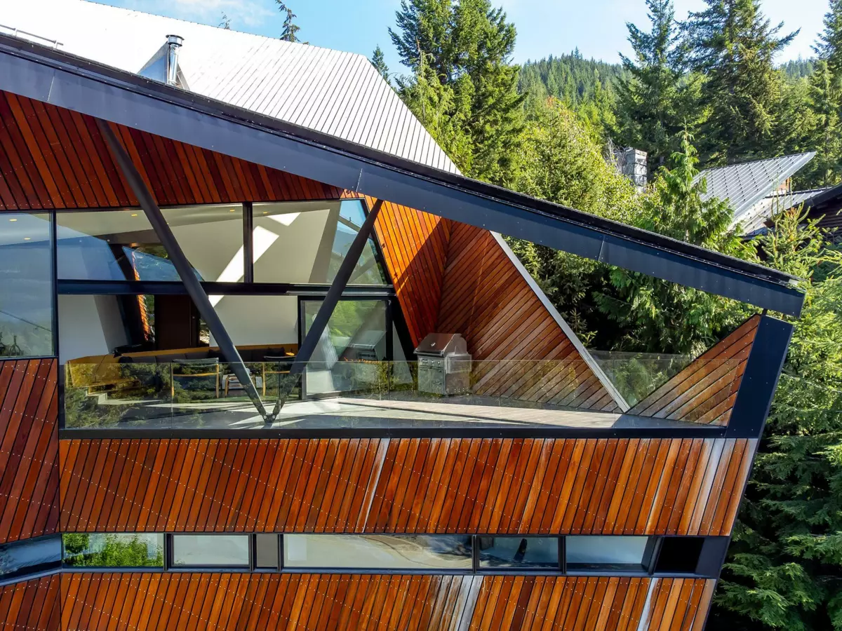 Kitchen Photo of 3801 Sunridge Place, Whistler, BC