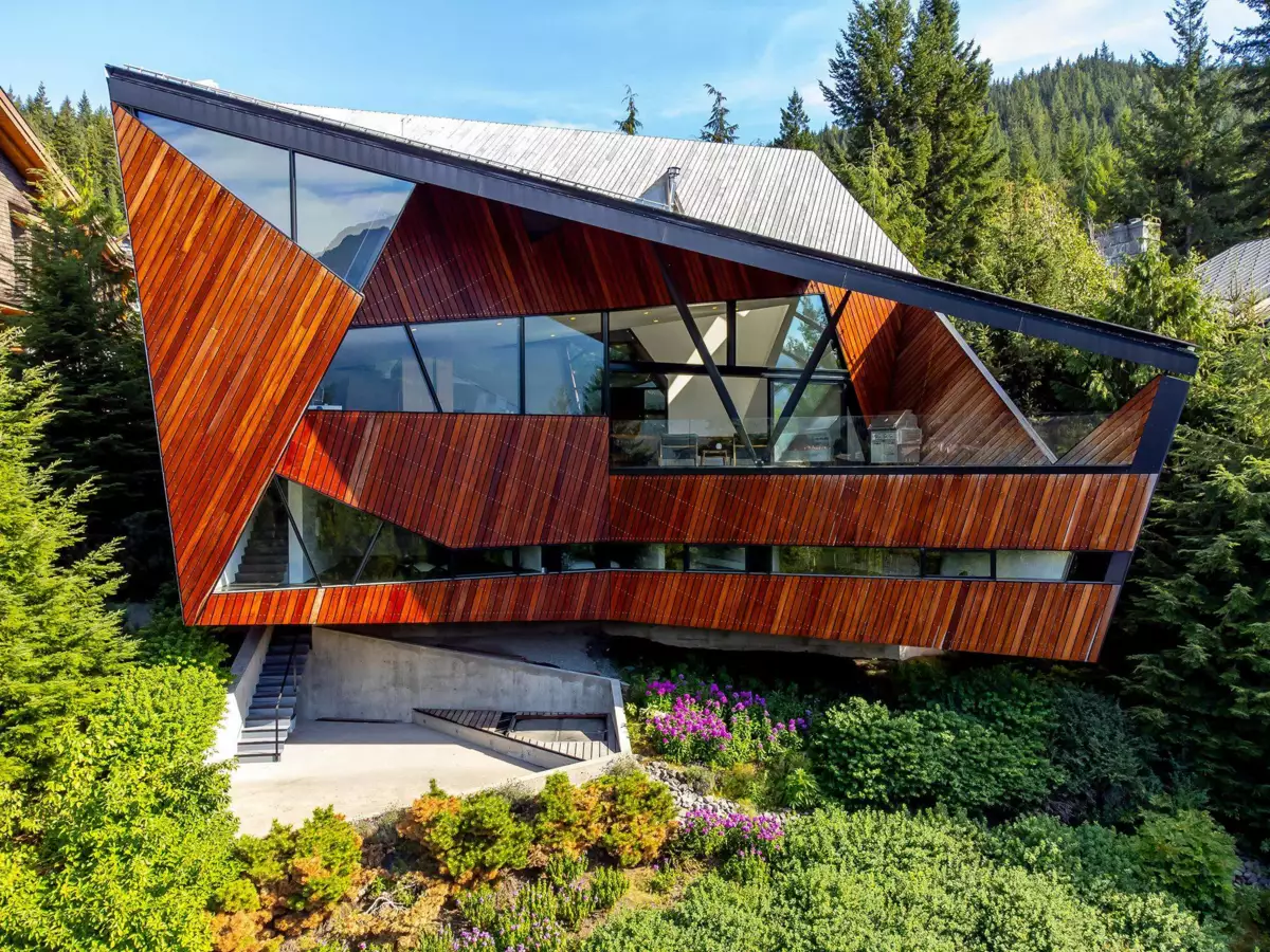 Mudroom Photo of 3801 Sunridge Place, Whistler, BC