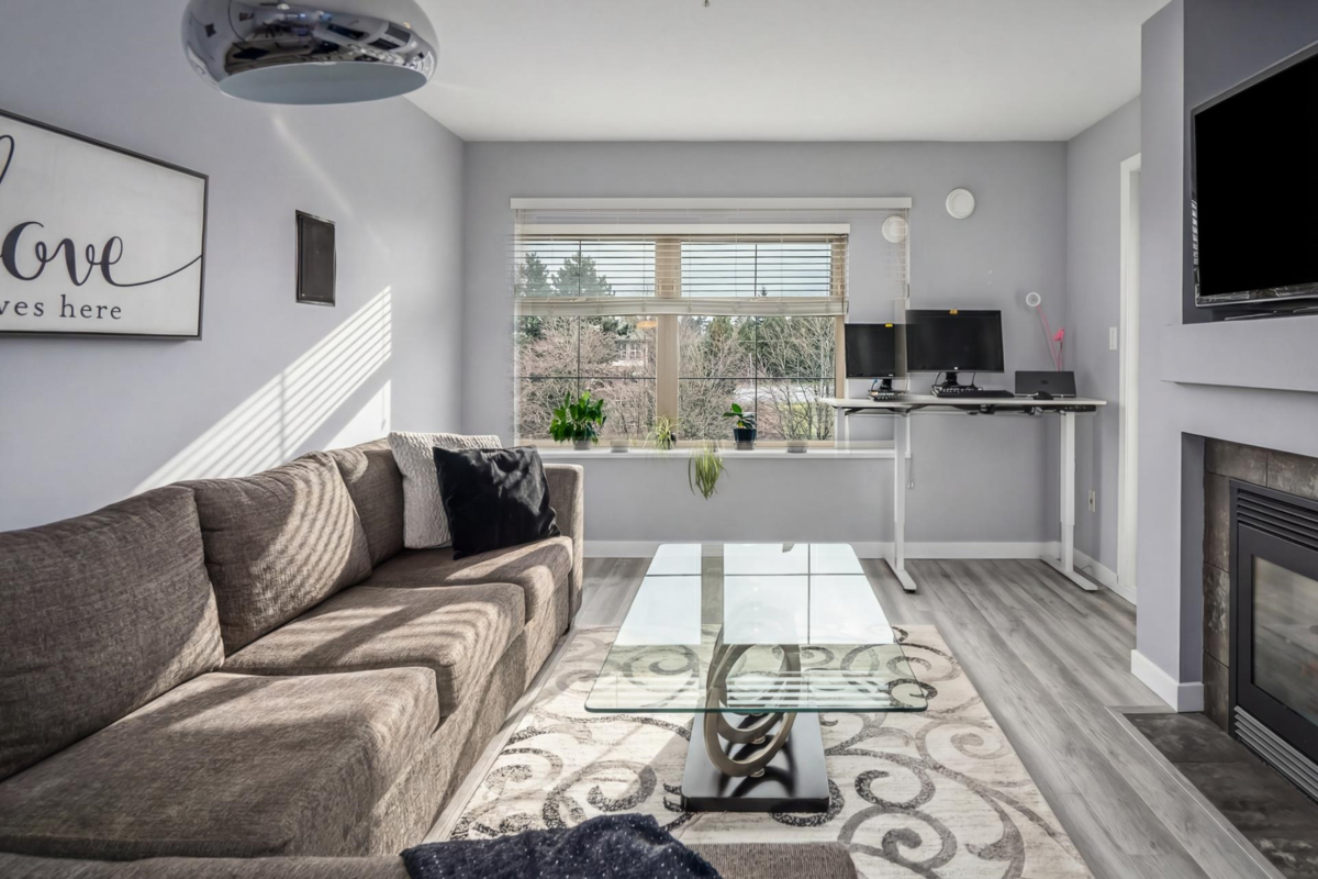 Living Room Photo of 417 15210 Guildford Drive, Surrey, BC