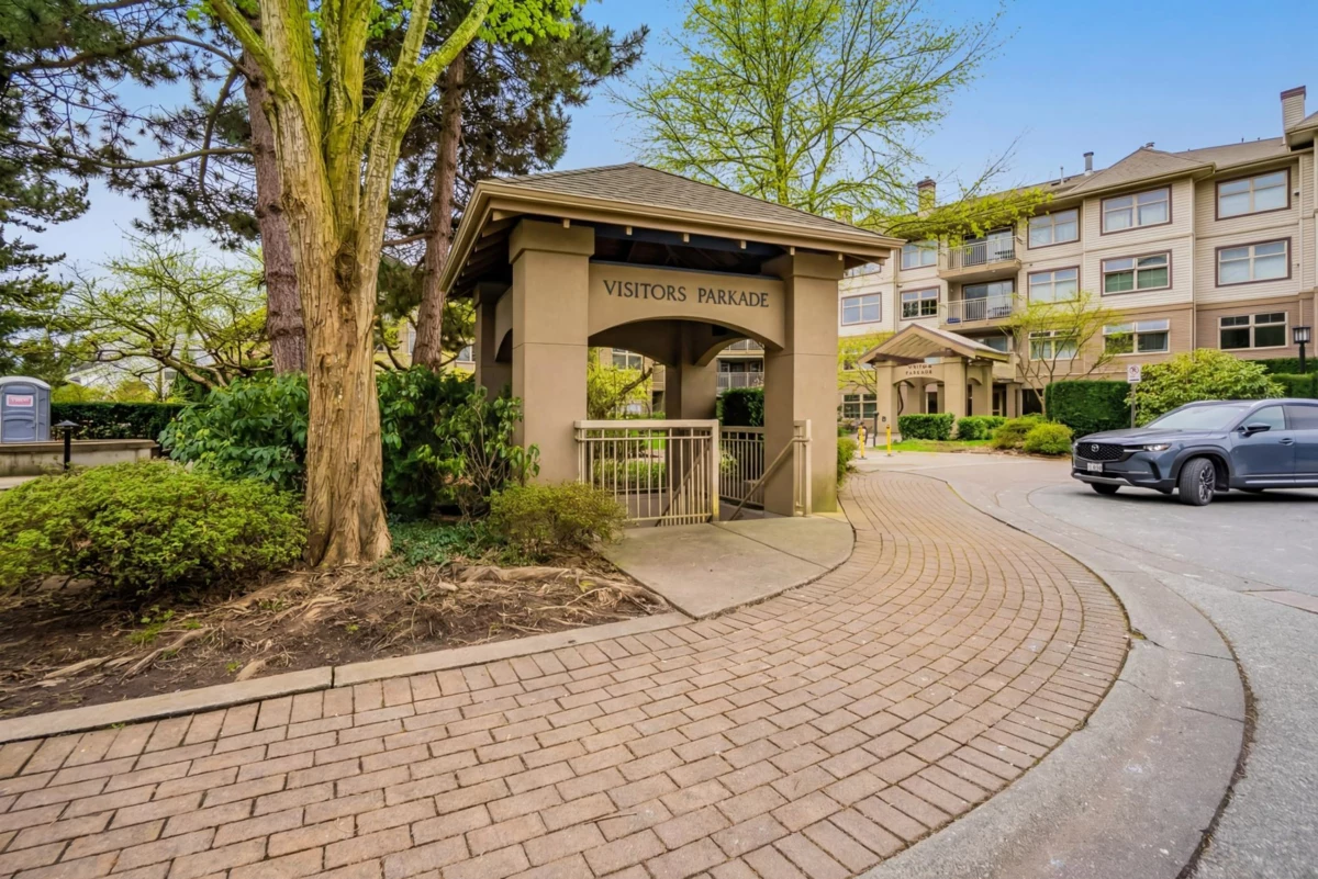 Outdoor Patio Photo of 417 15210 Guildford Drive, Surrey, BC