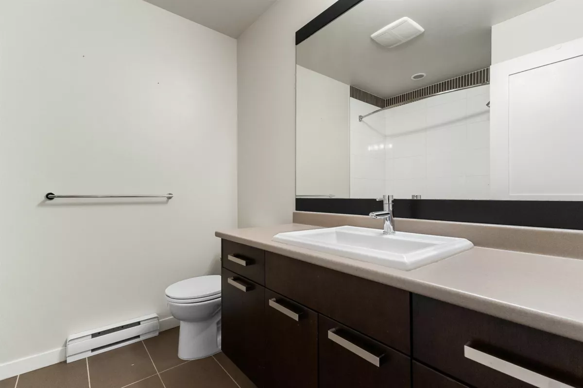 Bedroom 2 Photo of 57 34248 King Road, Abbotsford, BC