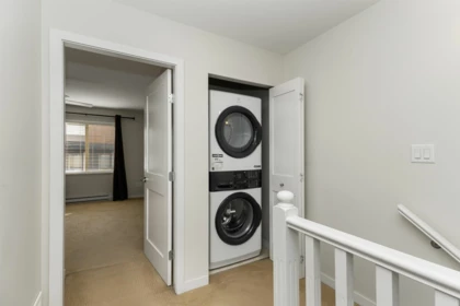 Office / Den Photo of 57 34248 King Road, Abbotsford, BC