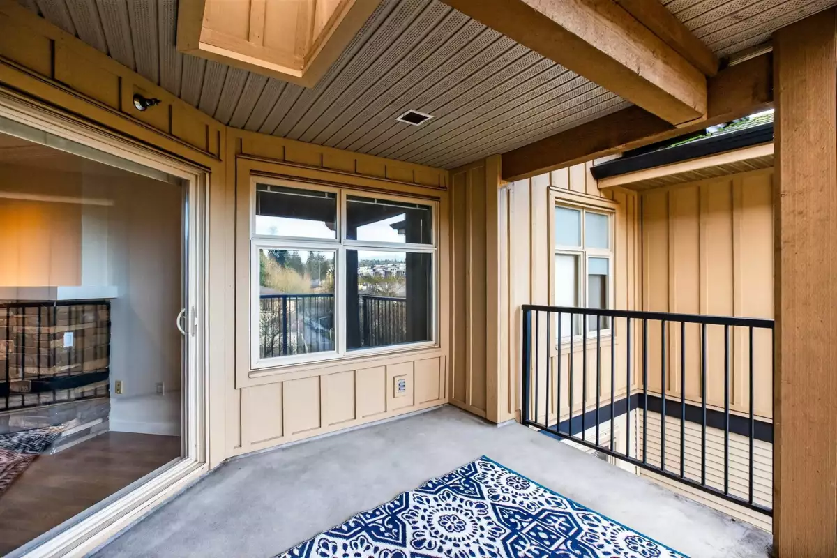 Mudroom Photo of 408 300 Klahanie Drive, Port Moody, BC
