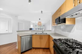 408 300 Klahanie Drive, Port Moody, BC