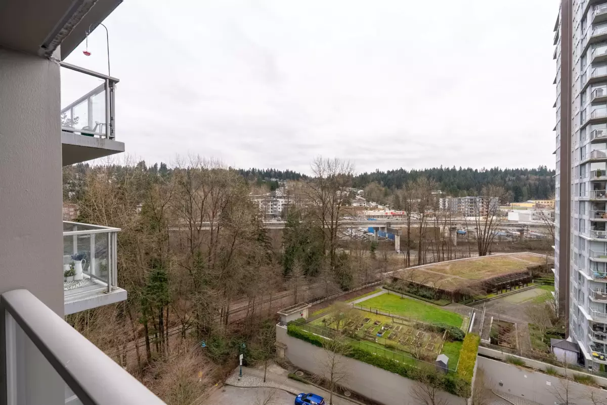 Entry Foyer Photo of 1202 660 Nootka Way, Port Moody, BC