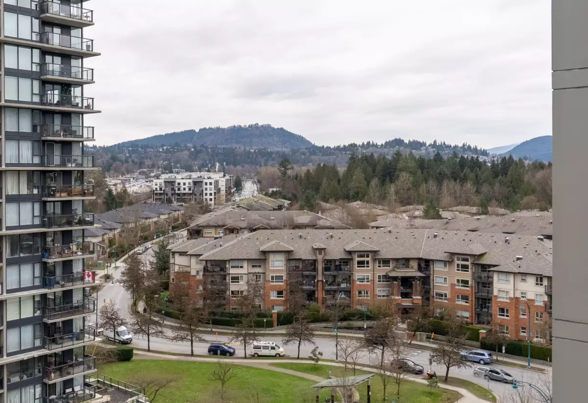 Hallway Photo of 1202 660 Nootka Way, Port Moody, BC