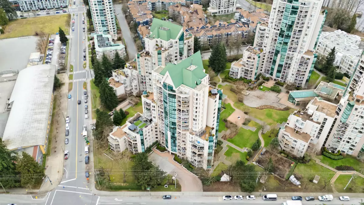 Outdoor Patio Photo of 608 1190 Pipeline Road, Coquitlam, BC