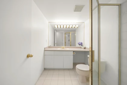 Guest Bathroom Photo of 608 1190 Pipeline Road, Coquitlam, BC
