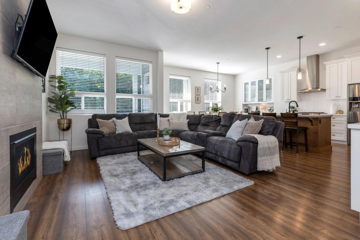 Family Room Photo of 12933 240a Street, Maple Ridge, BC