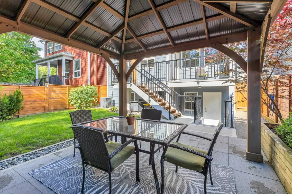 Garden / Landscaping Photo of 12933 240a Street, Maple Ridge, BC