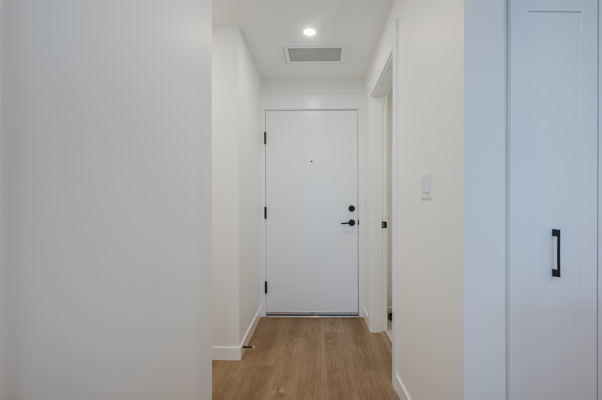 Hot Tub / Spa Photo of 414 27218 Aldergrove Town Center Drive, Langley, BC