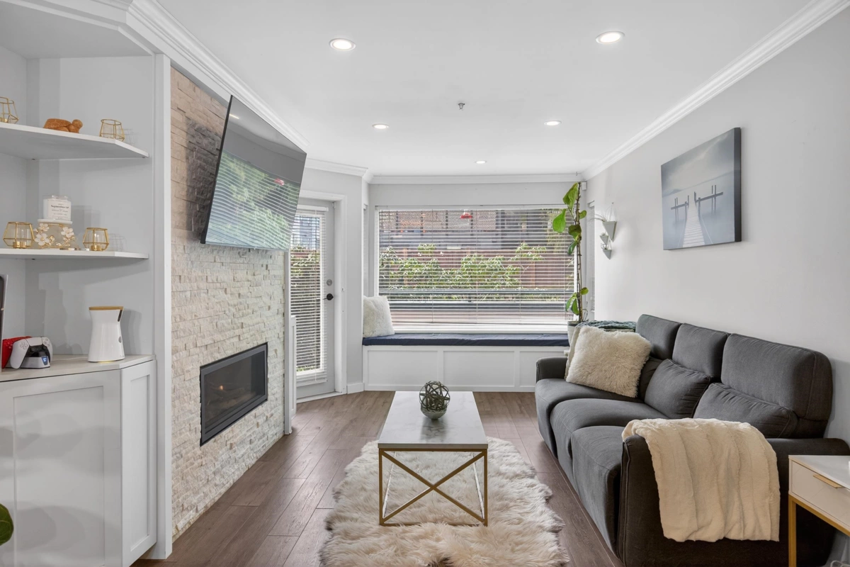 Dining Area Photo of 107 33708 King Road, Abbotsford, BC