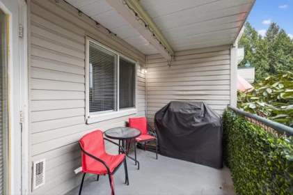 Outdoor Deck Photo of 107 33708 King Road, Abbotsford, BC