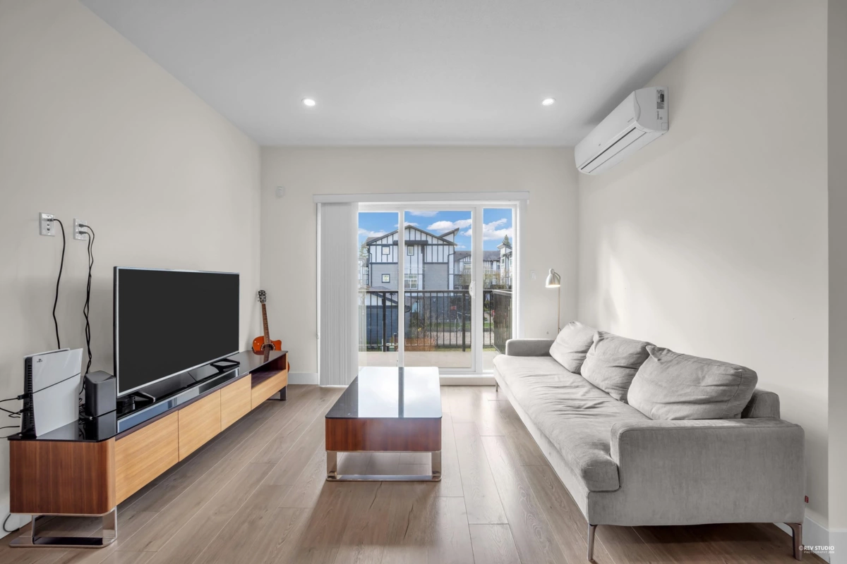 Breakfast Nook Photo of 59 9680 Alexandra Road, Richmond, BC