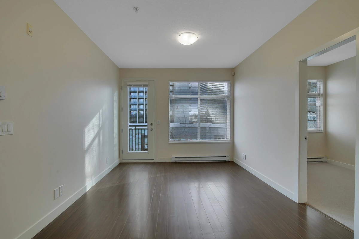 Breakfast Nook Photo of 405 10499 University Drive, Surrey, BC