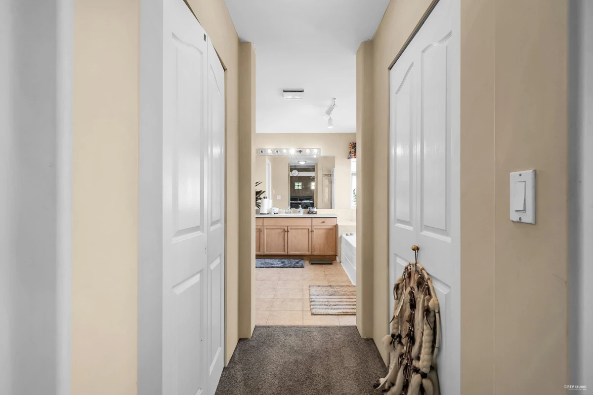 Community Amenities Photo (Clubhouse) of 1601 Pinetree Way, Coquitlam, BC