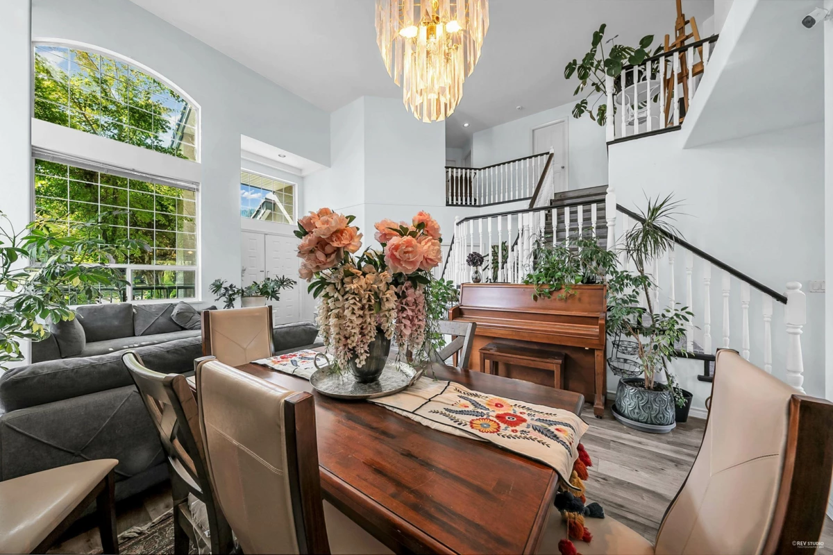 Office / Den Photo of 1601 Pinetree Way, Coquitlam, BC