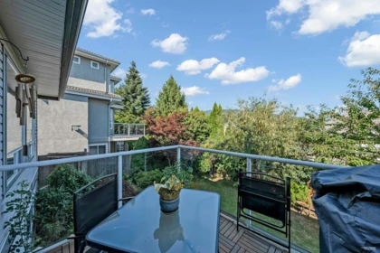 Breakfast Nook Photo of 1601 Pinetree Way, Coquitlam, BC