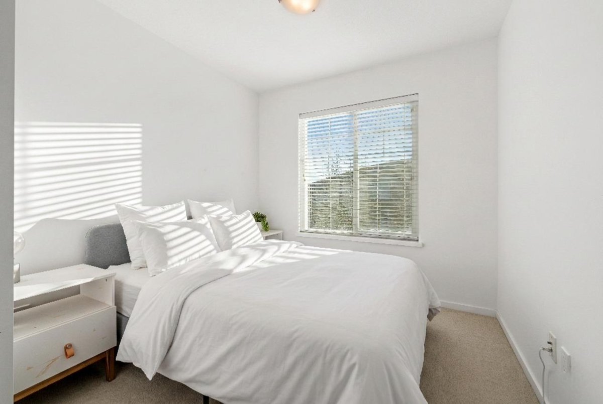 Basement Recreation Room Photo of 17 18681 68 Avenue, Surrey, BC