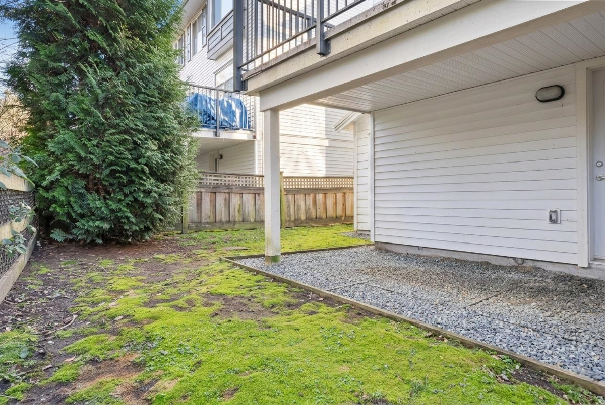 Garden / Landscaping Photo of 17 18681 68 Avenue, Surrey, BC