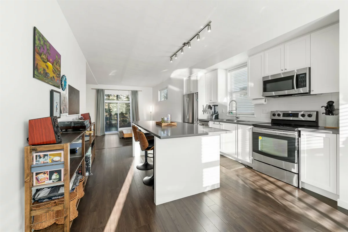 Primary Bedroom Photo of 17 18681 68 Avenue, Surrey, BC