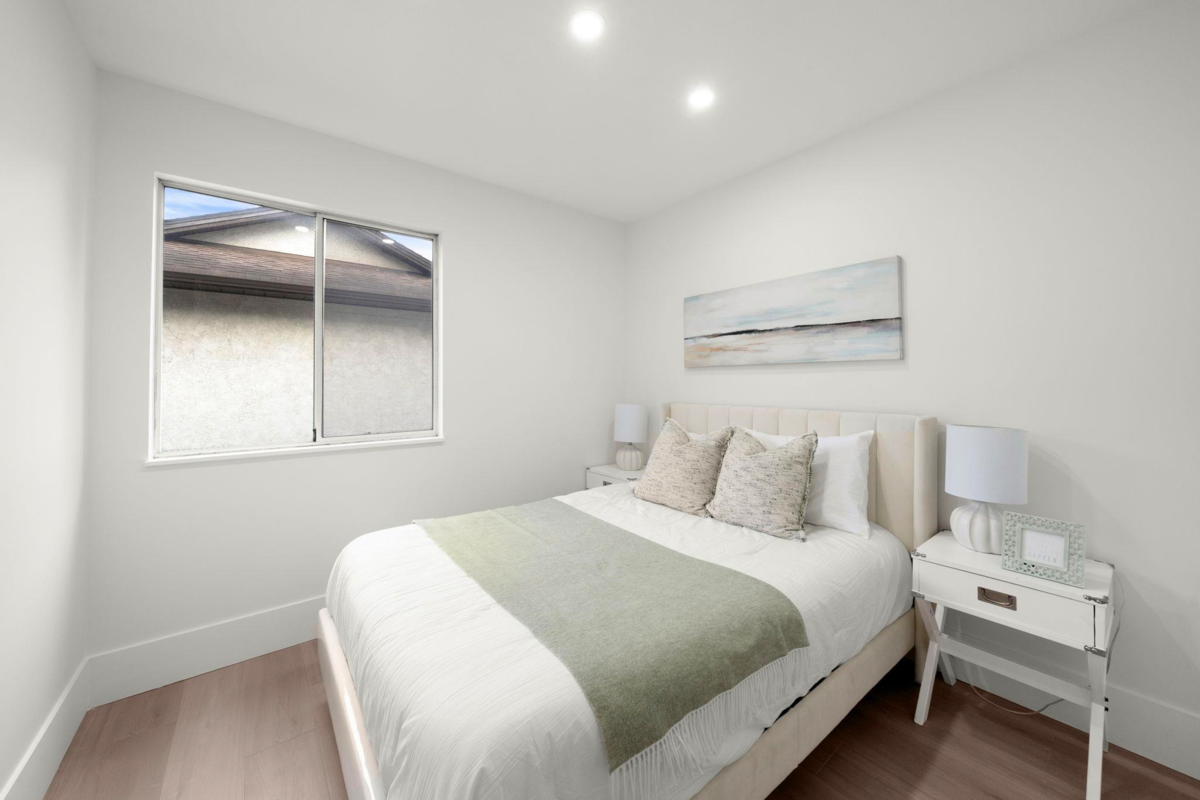 Basement Recreation Room Photo of 115 Warrick Street, Coquitlam, BC