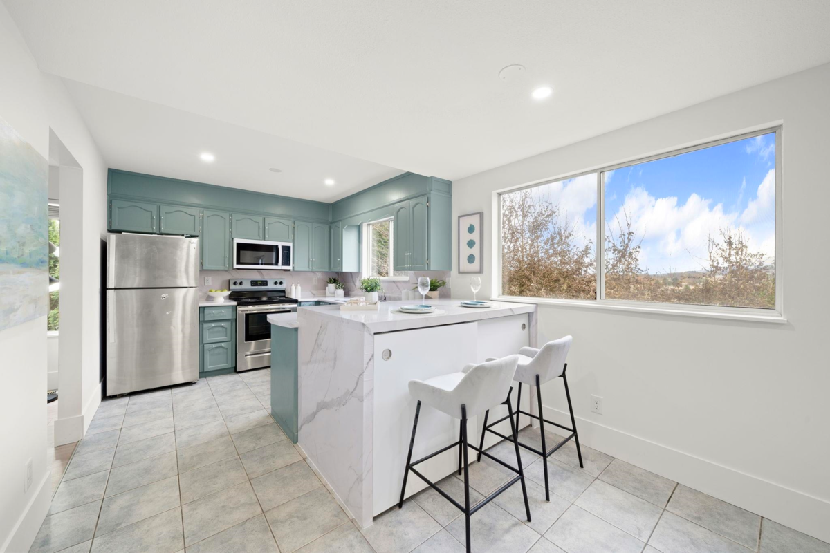 Primary Bedroom Photo of 115 Warrick Street, Coquitlam, BC