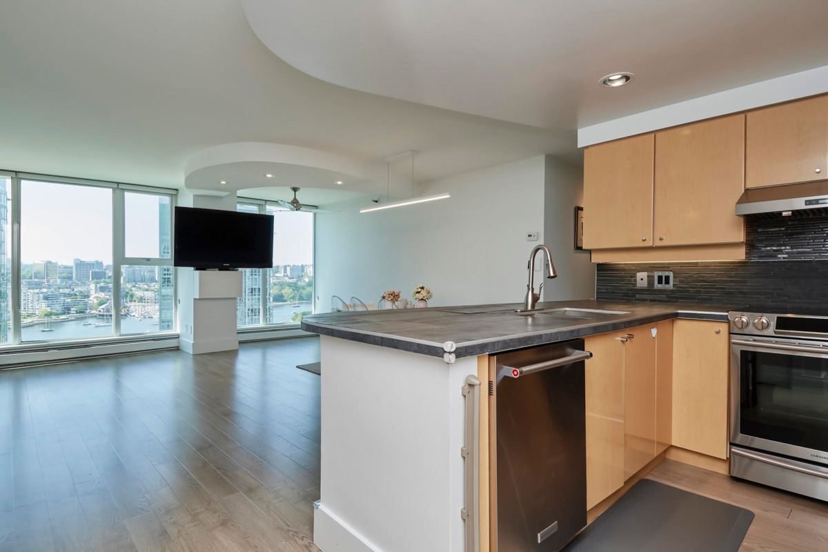 Family Room Photo of 2005 1009 Expo Boulevard, Vancouver, BC