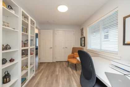 Hallway Photo of 16477 21 Avenue, Surrey, BC